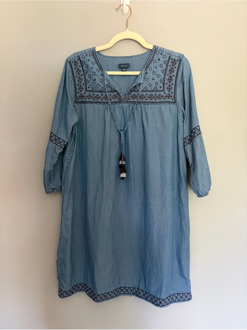 J Jill Denim Chambray Dress Women’s Size S Blue Embroidered Tunic Tassel Boho